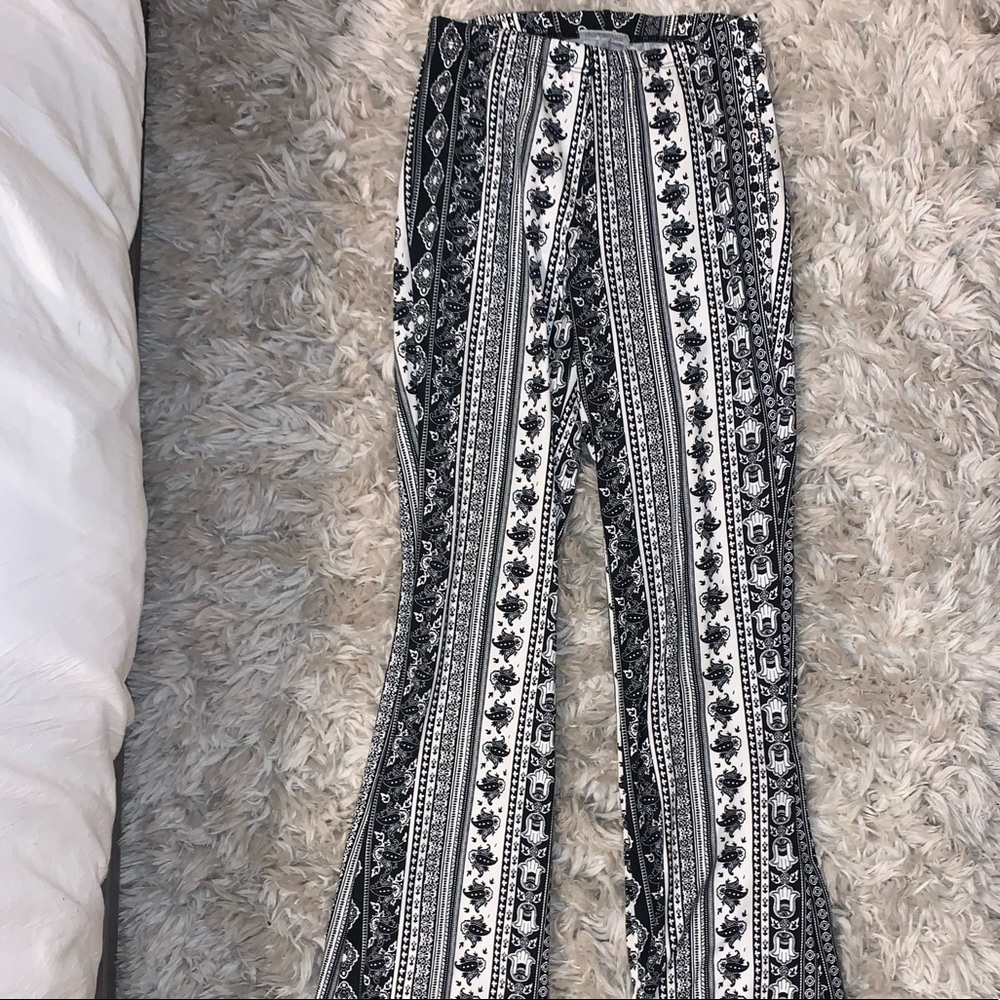 Printed pants